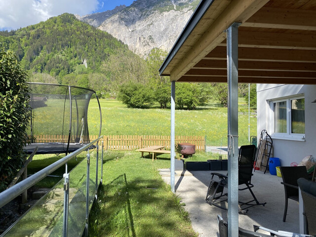 Traumhaftes Einfamilienhaus mit Carport, Terrasse und Garten