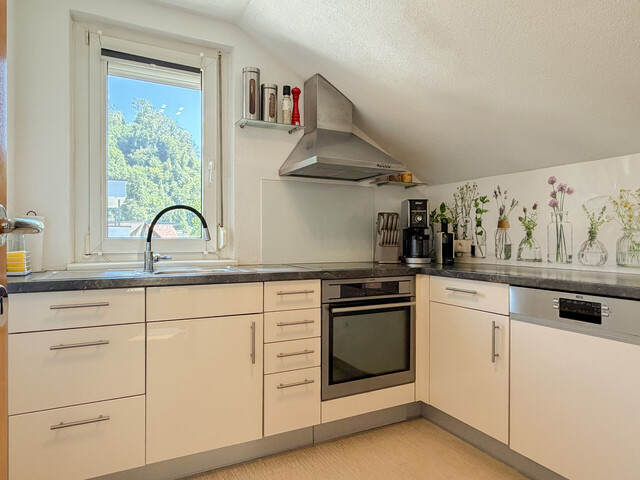 Tolle 4-Zimmerwohnung mit Balkon und Gemeinschaftsterrasse