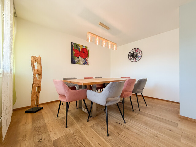 Tolle 4-Zimmerwohnung mit Balkon und Gemeinschaftsterrasse