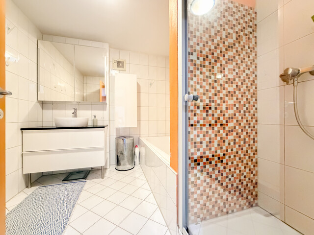 Tolle 4-Zimmerwohnung mit Balkon und Gemeinschaftsterrasse