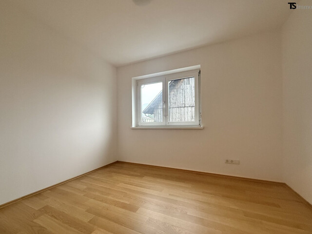 Göfis: Attraktive 4-Zimmer-Garten-Terrassen-Wohnung im OG mit ca. 102 m² Wohnfläche und ca. 57 m² Garten im EG