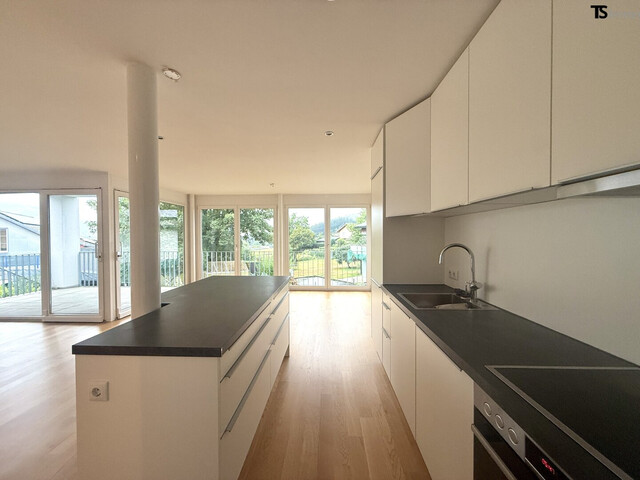 Göfis: Attraktive 4-Zimmer-Garten-Terrassen-Wohnung im OG mit ca. 102 m² Wohnfläche und ca. 57 m² Garten im EG