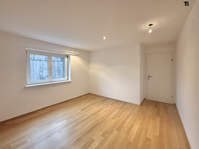 Göfis: Attraktive 4-Zimmer-Garten-Terrassen-Wohnung im OG mit ca. 102 m² Wohnfläche und ca. 57 m² Garten im EG