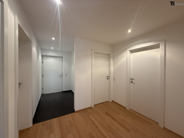 Göfis: Attraktive 4-Zimmer-Garten-Terrassen-Wohnung im OG mit ca. 102 m² Wohnfläche und ca. 57 m² Garten im EG
