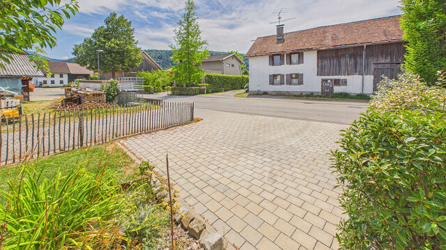 Feldkirch | Wohnhaus mit großzügigem Garten und Tenn