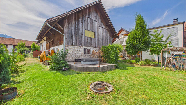 Feldkirch | Wohnhaus mit großzügigem Garten und Tenn