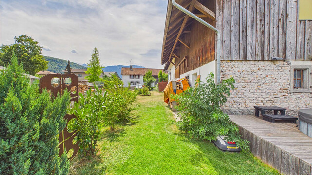 Feldkirch | Wohnhaus mit großzügigem Garten und Tenn