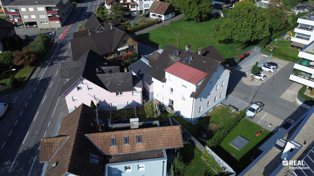 Zwei Mehrfamilienhäuser mit insgesamt 10 Wohnungen