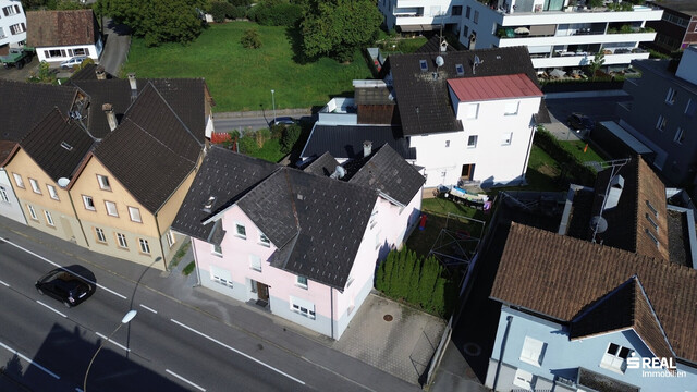 Zwei Mehrfamilienhäuser mit insgesamt 10 Wohnungen