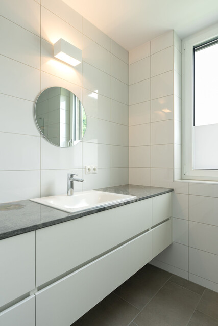 Exklusive 2,5-Zimmer-DG-Wohnung mit Balkon in Feldkirch (ohne Makler)