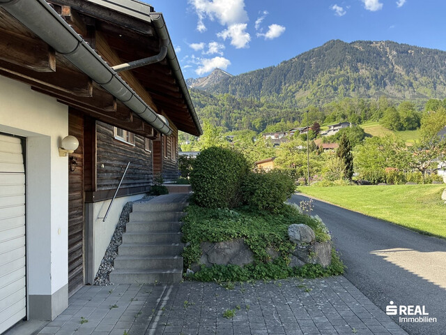 Bungalow im Grünen mit Panoramablick