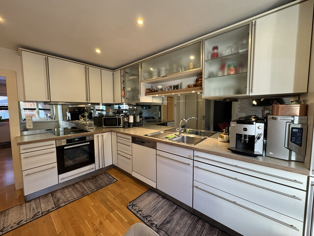 Wohnen wie im Haus: 3-Zimmer-Gartenwohnung mit Top-Ausstattung