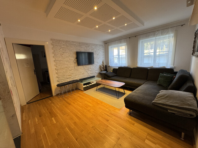 Wohnen wie im Haus: 3-Zimmer-Gartenwohnung mit Top-Ausstattung