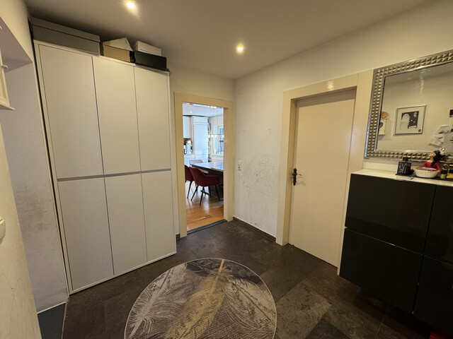 Wohnen wie im Haus: 3-Zimmer-Gartenwohnung mit Top-Ausstattung