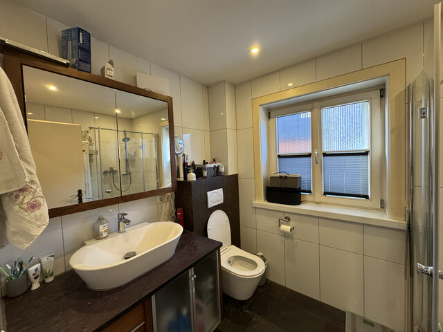 Wohnen wie im Haus: 3-Zimmer-Gartenwohnung mit Top-Ausstattung