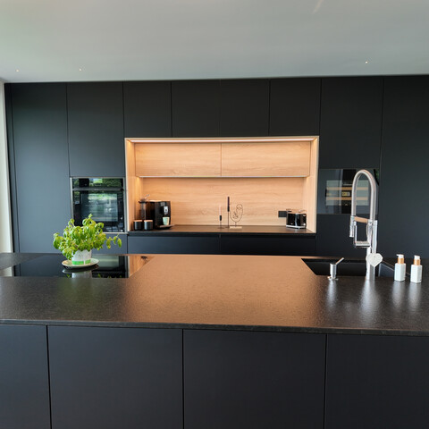 Penthouse  |  exklusiv  |  Bestlage  |  Götzis  |  100 m2 Terrasse  |  2 Tiefgaragenplätze