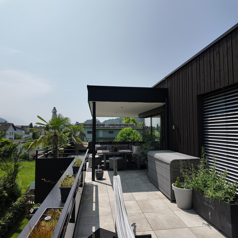 Penthouse  |  exklusiv  |  Bestlage  |  Götzis  |  100 m2 Terrasse  |  2 Tiefgaragenplätze