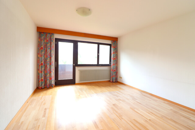 Juwel im Grünen mit absoluter Ruhelage und fantastischem Ausblick!