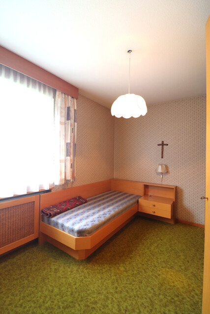 Juwel im Grünen mit absoluter Ruhelage und fantastischem Ausblick!