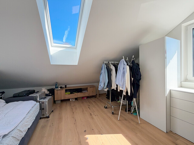 Exklusive 3-Zimmer-Dachgeschosswohnung in traumhafter Lage