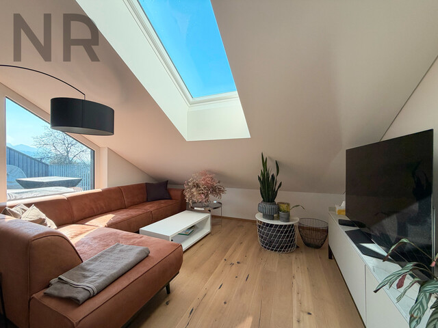 Exklusive 3-Zimmer-Dachgeschosswohnung in traumhafter Lage