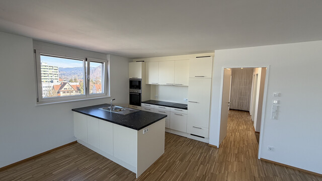 Traumhafte Dachgeschosswohnung mit grosszügiger Terrasse im Herzen von Dornbirn