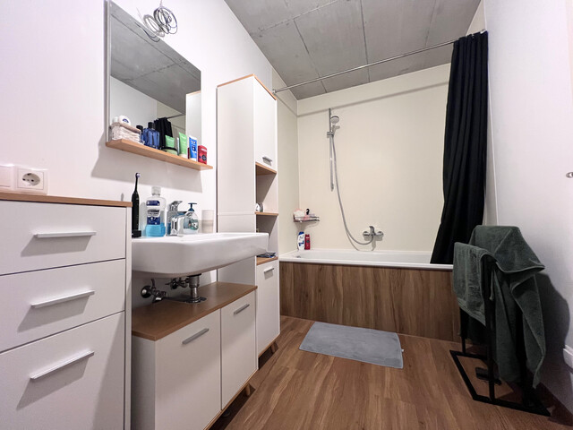 Moderne 3-Zimmer-Wohnung mit Balkon, Einbauküche & Tiefgarage in Dornbirn