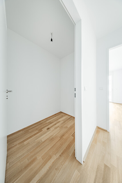 SOFORT EINZIEHEN >> zentral begehbare 3-Zimmer Wohnung mit zwei Balkonen >> TOP LAGE