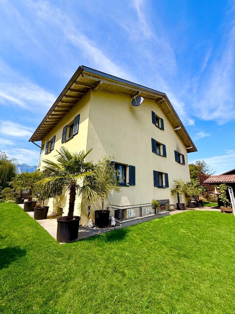 Vielfältiges Mehrfamilienhaus in Feldkirch Gisingen mit Garten - eine seltene Gelegenheit mit viel Liebe zum Detail steht zum Verkauf