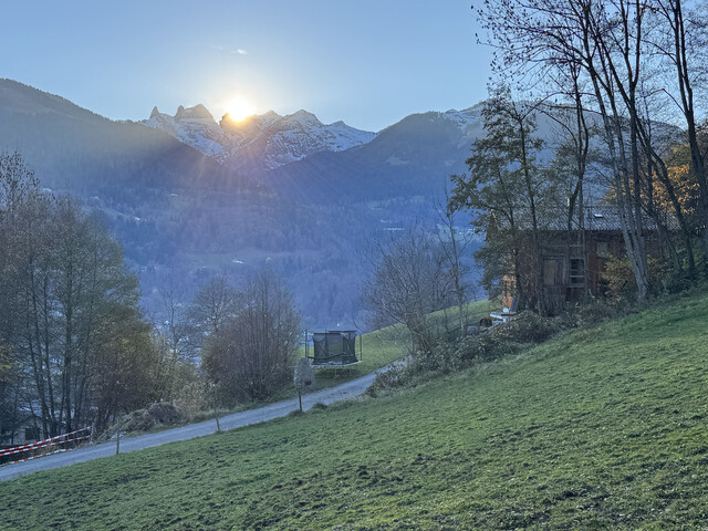 Exklusiver Logenplatz mit eigenem Bachlauf (1.735 m²)