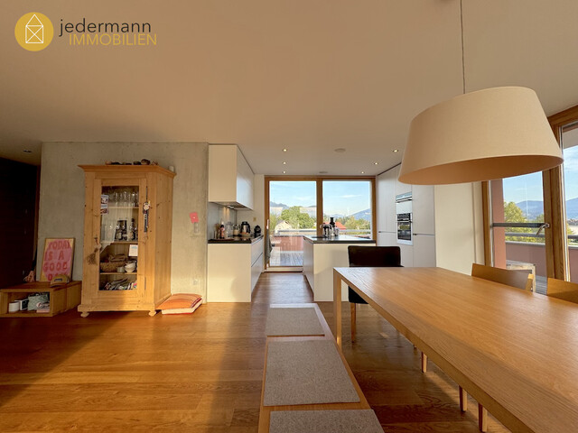 HARD: PENTHOUSEWOHNUNG MIT BESONDEREM FLAIR!