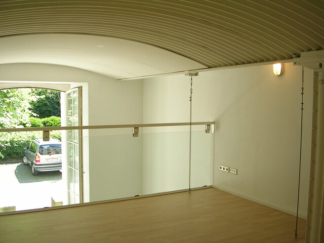Hübsches Büro-Loft mit Galerie