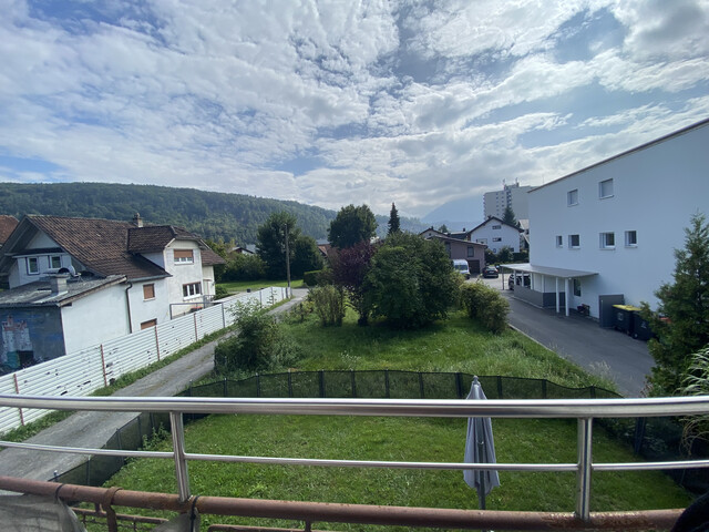 "ohne Provision" geräumige, helle 2,5 Zimmer Wohnung mit Balkon