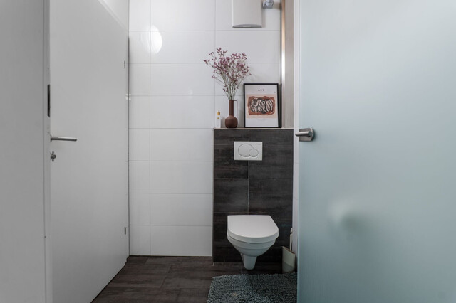 Wolfurt: Moderne 5-Zimmer-Dachgeschoss-Wohnung mit Terasse, großem Privatgarten und 2 Autostellplätzen!