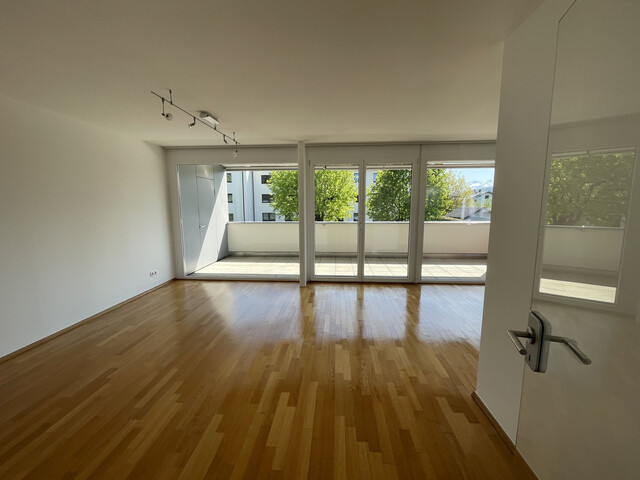 Wohntraum mit Weitblick! Sonnige 4 Zi Wohnung, großer Südwestbalkon, zentral in Rankweil - provisionsfrei!