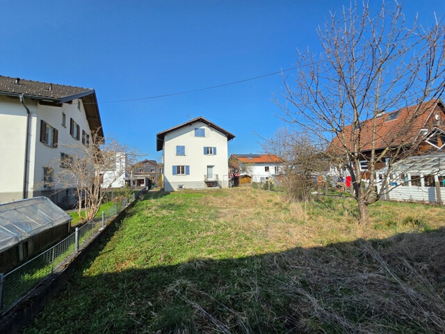 Schönes Grundstück in sonniger und ruhiger Lage in Dornbirn zu kaufen (mit Altbestand)!