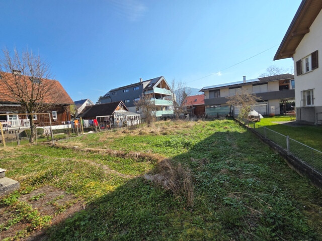 Schönes Grundstück in sonniger und ruhiger Lage in Dornbirn zu kaufen (mit Altbestand)!