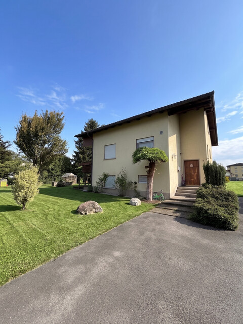 Schlüsselfertiges Einfamilienhaus mit großem Garten - in Toplage in Hohenems