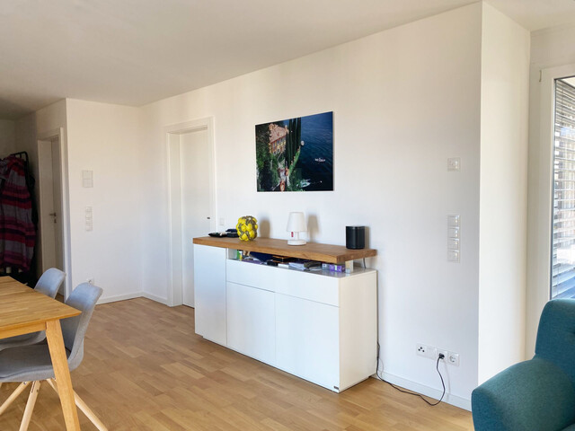 Fantastische 2 Zimmer Dachgeschosswohnung mit Terrasse und TG-Stellplatz