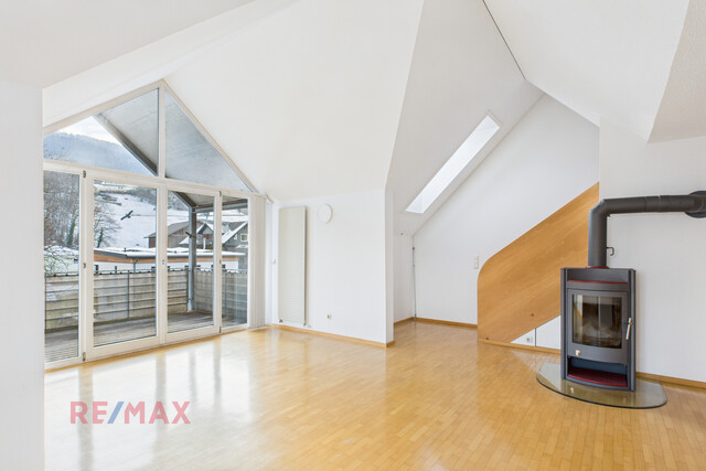 Zwei Ebenen, ein Ausblick: Maisonette mit beeindruckendem Panorama