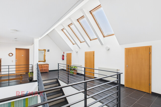 Zwei Ebenen, ein Ausblick: Maisonette mit beeindruckendem Panorama