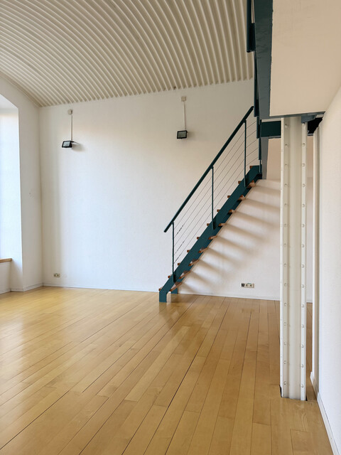 einmaliges Büro-Loft mit Galerie