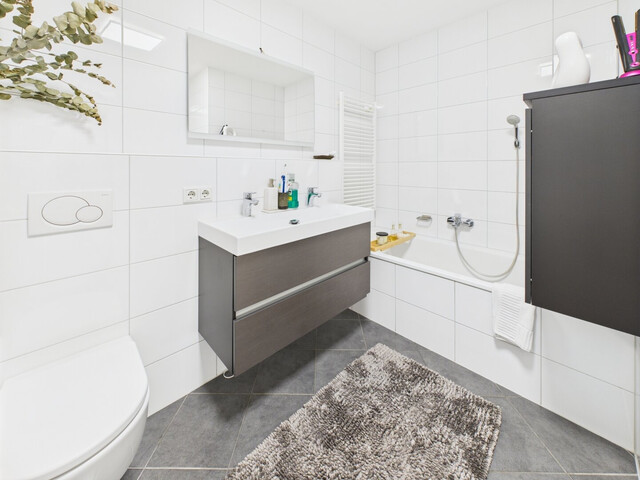 Charmante 2-Zimmerwohnung mit ca. 35 m² Terrasse am Götzner Berg