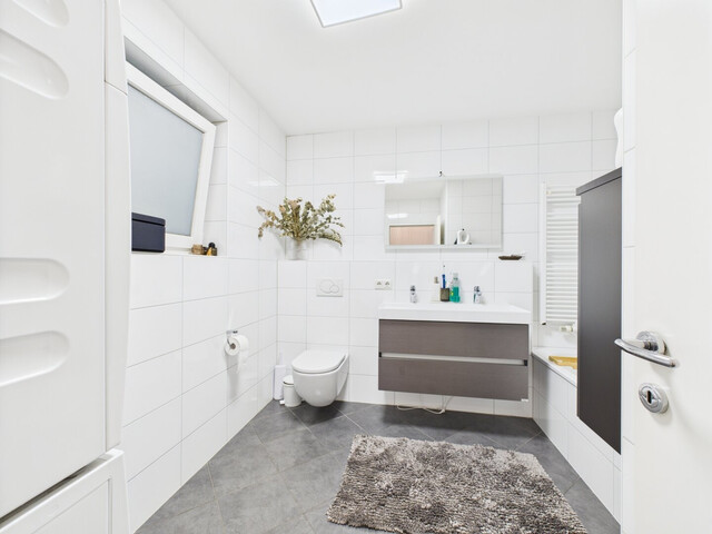 Charmante 2-Zimmerwohnung mit ca. 35 m² Terrasse am Götzner Berg