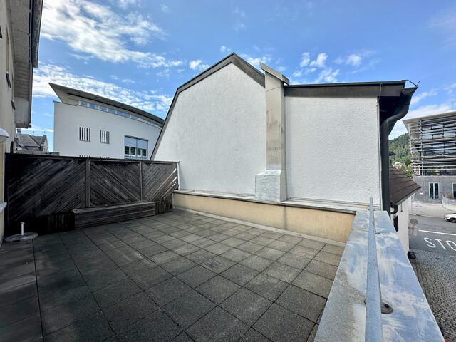 "ohne Provision" helle 1 Zimmer Stadtwohnung mit großer Terrasse