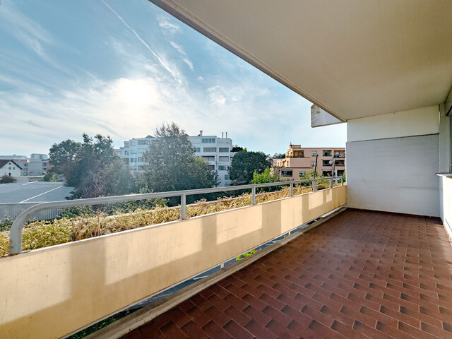 Neu renovierte 2-Zimmer-Wohnung mit ca. 10 m² Terrasse in Seenähe – Bregenz