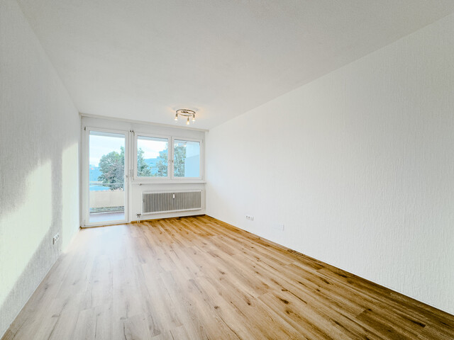 Neu renovierte 2-Zimmer-Wohnung mit ca. 10 m² Terrasse in Seenähe – Bregenz