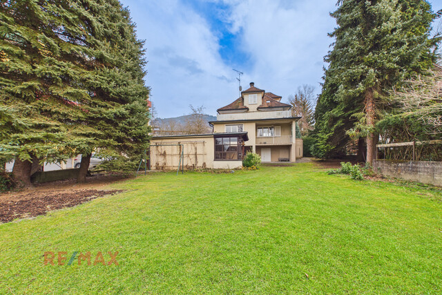 Großzügiges Grundstück trifft auf charaktervolles Wohnen