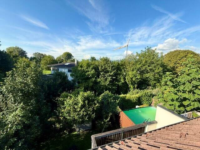 Geräumiges Reihenhaus in bester Sonnenlage, Lustenau, Balkon, Terrasse, Garten, 2 Garagenplätze, Keller und Fahrradabstellraum
