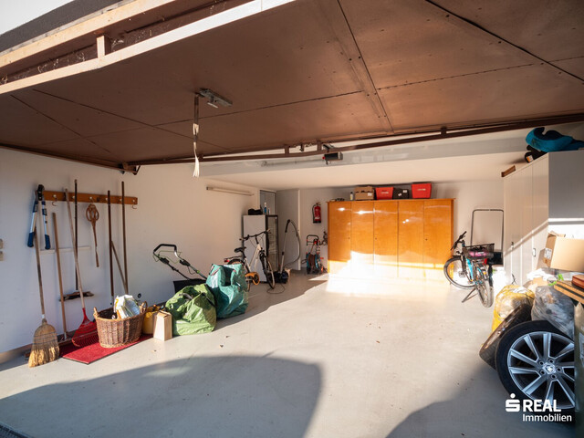 Großzügiges Haus in Feldkirch: Platz, Garten und Sauna